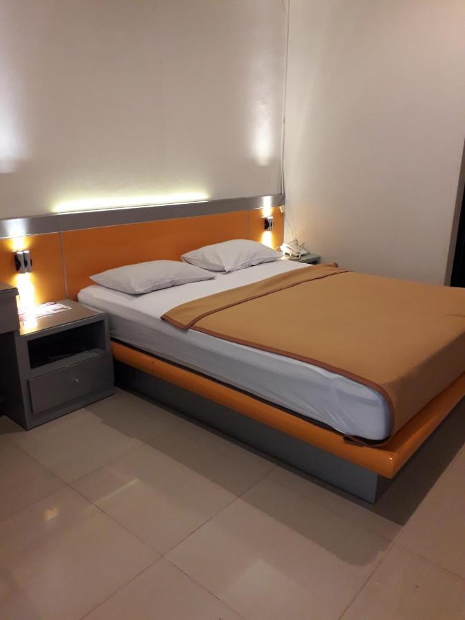 Surya Hotel & Resort Baturraden Exterior photo